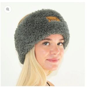 Nordic Gray Women's Fleece Hat